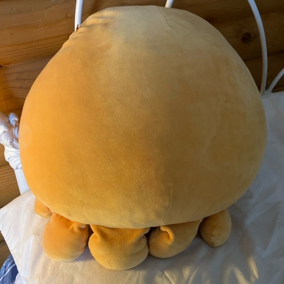 Veronica Lemon Squishmallow 12” Plush Octopus Pillow - Picture 4 of 8